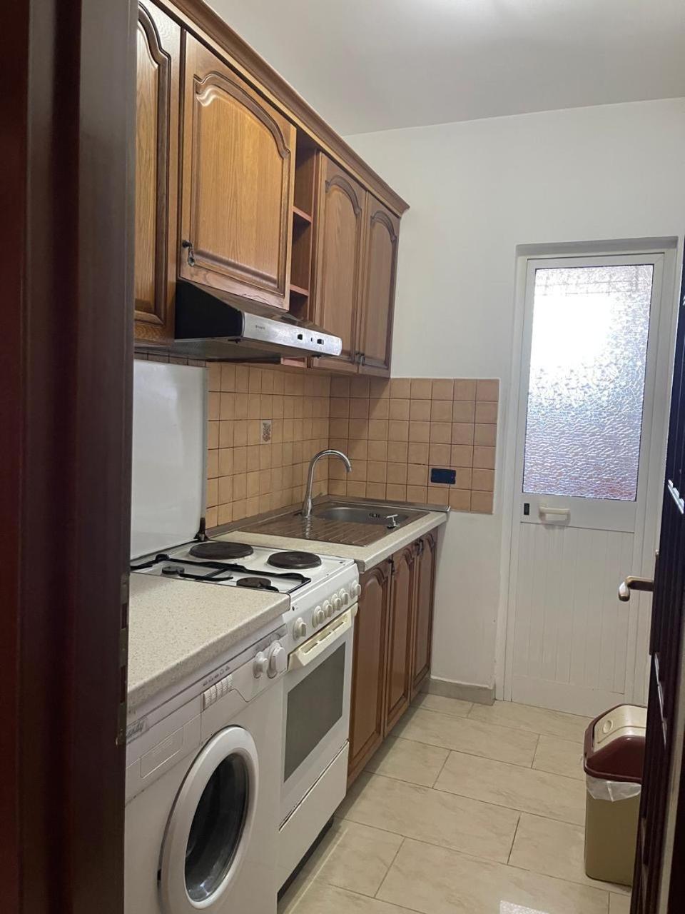 Toptani Center Apartment Tirana Buitenkant foto